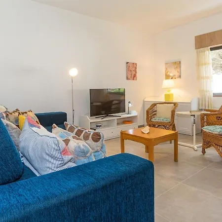 Vilamoura Mm Brown T2 شقة